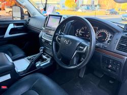 2020 Toyota Landcruiser VX