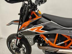 2019 Ktm 690 SMC R Orange