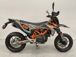 2019 Ktm 690 SMC R Orange
