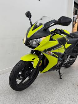 2017 Honda CBR300R Yellow