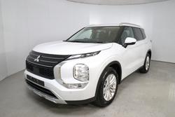 2024 Mitsubishi Outlander LS