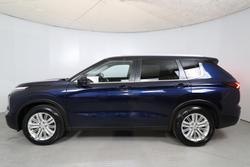 2024 Mitsubishi Outlander LS