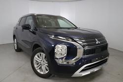 2024 Mitsubishi Outlander LS