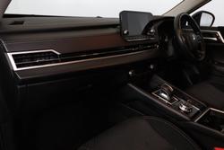 2024 Mitsubishi Outlander LS