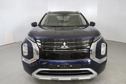 2024 Mitsubishi Outlander LS