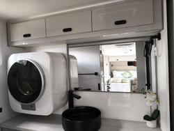 2026 JB Caravans Dirt Road Xtreme 17'10 Front Door Cafe