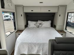 2026 JB Caravans Dirt Road Xtreme 19'6 Front Door Cafe