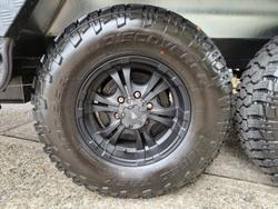 2026 JB Caravans Dirt Road Xtreme 19'6 Front Door Cafe