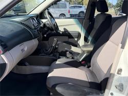 2014 MITSUBISHI TRITON GLX (4x4) MN MY14 UPDATE White