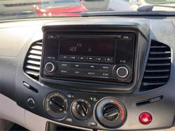 2014 MITSUBISHI TRITON GLX (4x4) MN MY14 UPDATE White
