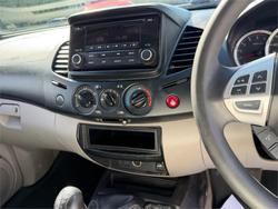 2014 MITSUBISHI TRITON GLX (4x4) MN MY14 UPDATE White