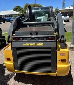 New Holland L325