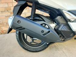 2025 HONDA PCX 125 SCOOTER WHITE