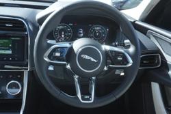 2020 Jaguar XE P300 R-Dynamic SE