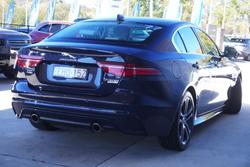 2020 Jaguar XE P300 R-Dynamic SE