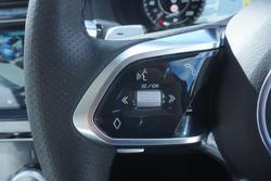 2020 Jaguar XE P300 R-Dynamic SE