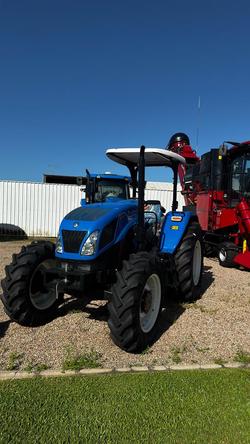 2025 New Holland Tt4.90 Rops