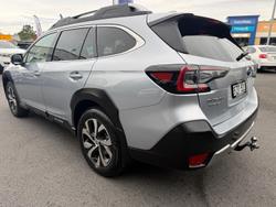 2022 Subaru Outback AWD Touring