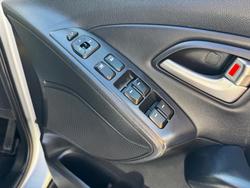 2012 Hyundai ix35 Highlander LM2 AWD Sleek Silver