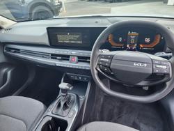 2025 Kia K4 S