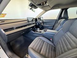 2025 Mitsubishi Outlander LS