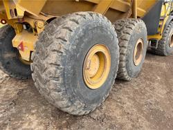 2005 John Deere 400D