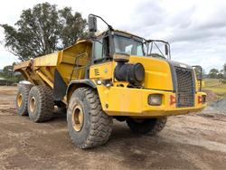 2005 John Deere 400D