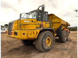 2005 John Deere 400D