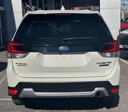 2022 Subaru Forester Hybrid L