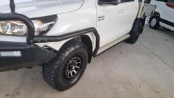 2023 Toyota Hilux SR