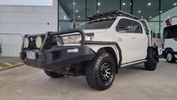 2023 Toyota Hilux SR