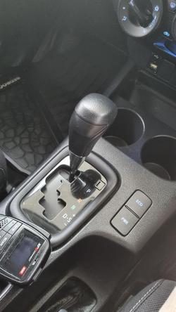 2023 Toyota Hilux SR