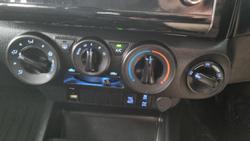 2023 Toyota Hilux SR