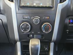 2013 Isuzu D-MAX LS-Terrain MY12 4X4 Dual Range Cosmic Black