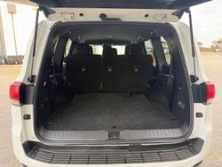 2024 Toyota Landcruiser GXL
