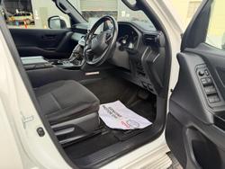 2024 Toyota Landcruiser GXL