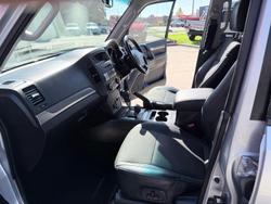 2010 Mitsubishi Pajero VR-X NT MY10 4X4 Cool Silver