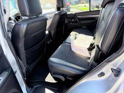 2010 Mitsubishi Pajero VR-X NT MY10 4X4 Cool Silver