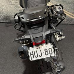 2025 BMW Motorrad R 12 Black