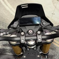 2025 BMW Motorrad R 12 Black