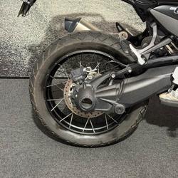 2025 BMW Motorrad R 12 Black