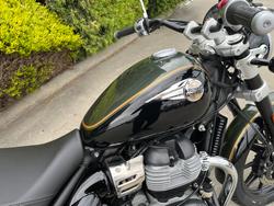 2026 Royal Enfield SUPER METEOR 650 Interstella Green