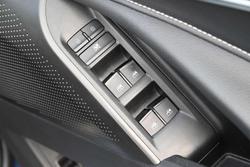 2022 LDV D90 Executive