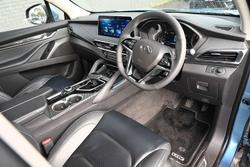 2022 LDV D90 Executive