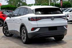 2025 Volkswagen ID.4 Pro