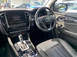 2024 Isuzu MU-X LS-T