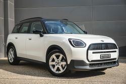 2024 MINI Countryman E Classic