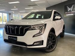 2025 Mahindra XUV700 AX7L