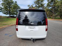2024 Hyundai STARIA LOAD