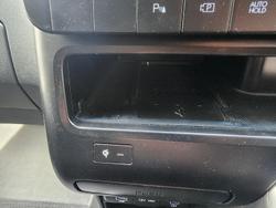 2024 Hyundai STARIA LOAD